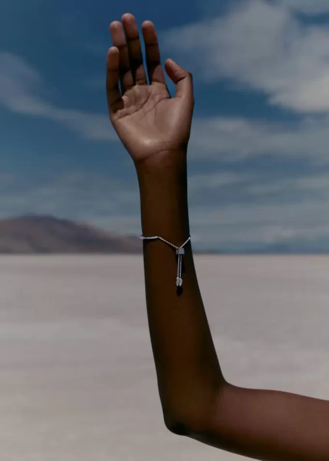 Edición brazalete Eroz de latón chapado