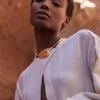 Edición de collar Eroz bañado en oro de 24 quilates