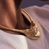 Edición de collar Eroz bañado en oro de 24 quilates
