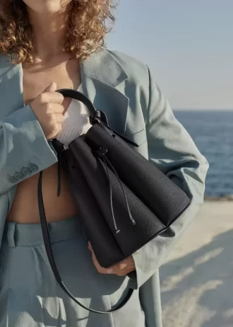 Numéro Huit Edition Negro texturizado