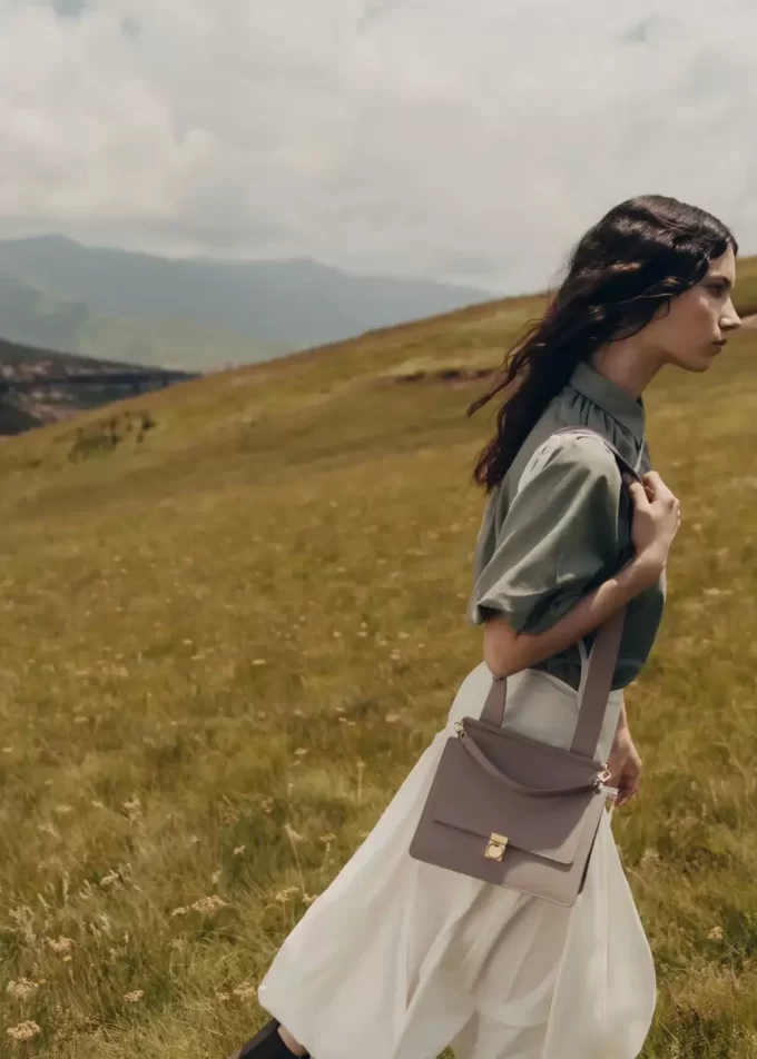 Numéro Sept Edition Taupe texturizado